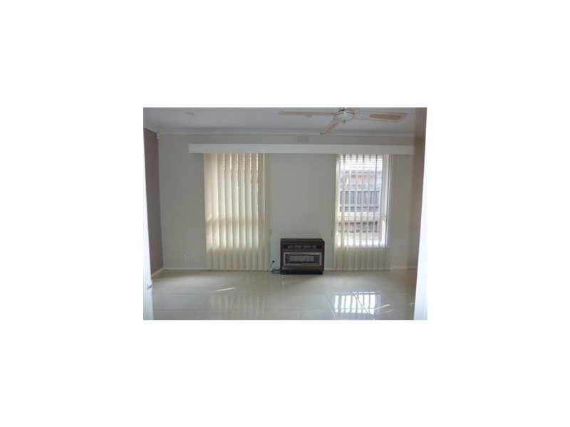 1/13 Third Avenue, Dandenong North VIC 3175