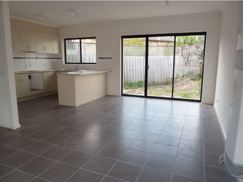 3/40 Liquidamber Street, Doveton VIC 3177