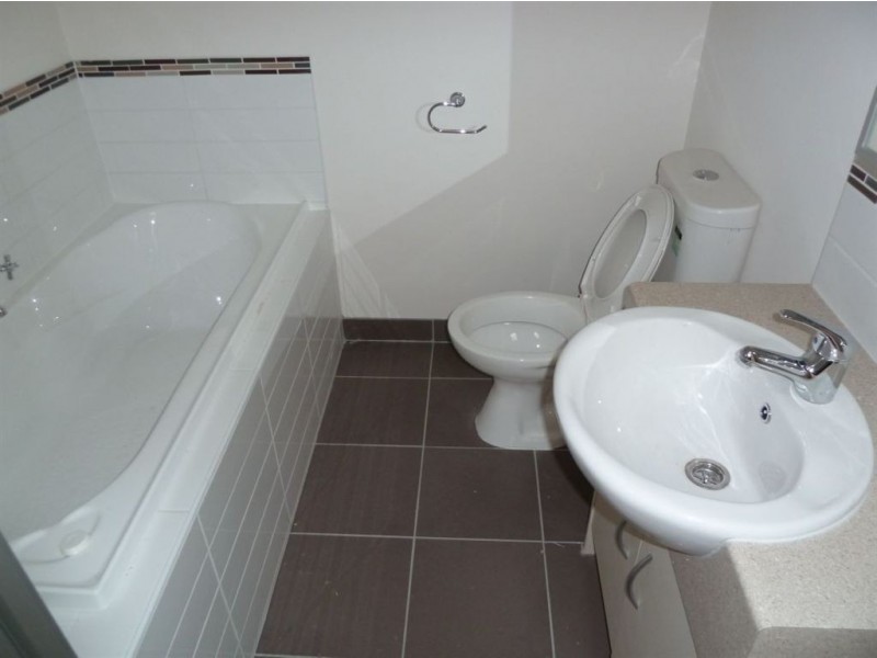 3/40 Liquidamber Street, Doveton VIC 3177