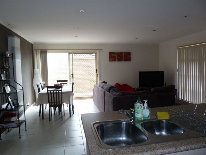 9/95 Breens Road, Cranbourne VIC 3977