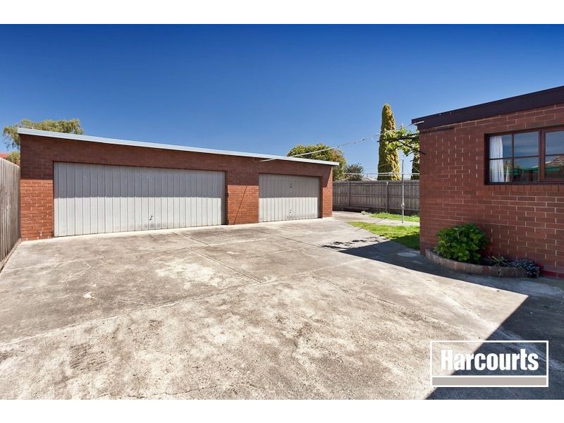 60 Hillside Avenue, Dandenong North VIC 3175