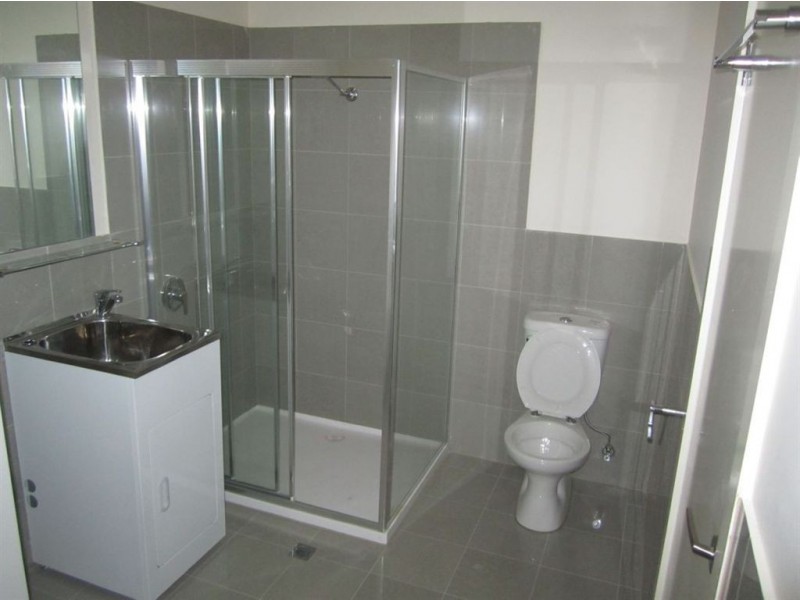 18/2-4 Hutton Street, Dandenong VIC 3175