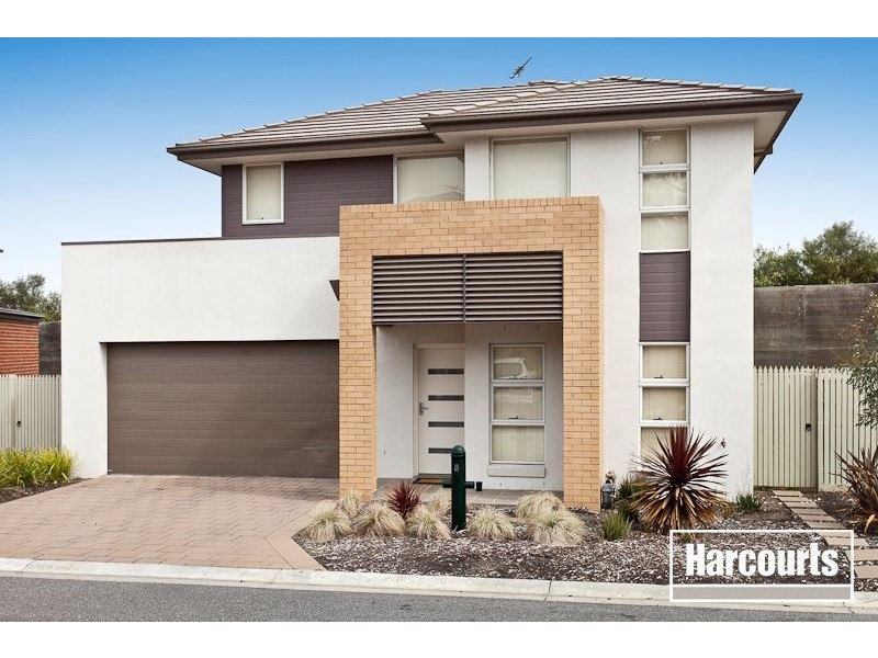 8 Manuscript Drive, Endeavour Hills VIC 3802