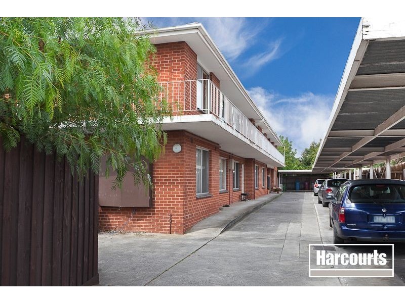 2/16 Stud Road, Dandenong VIC 3175