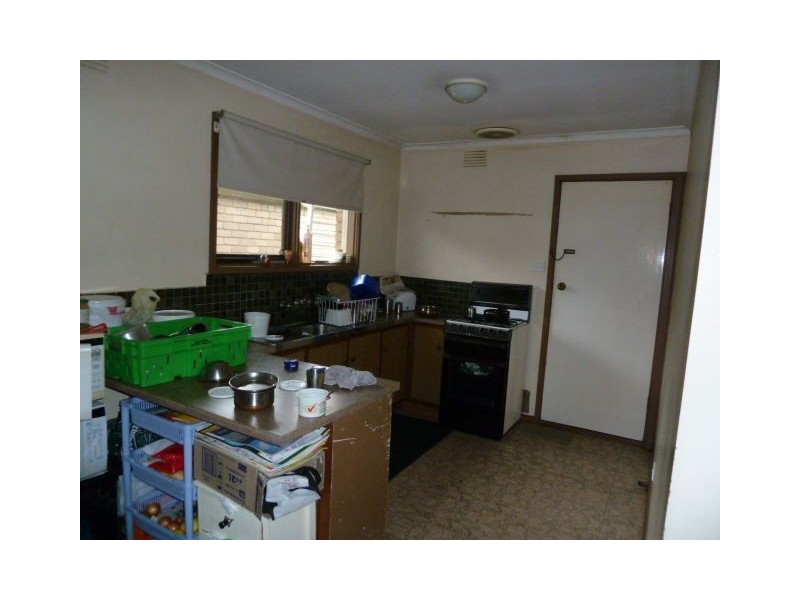 2/115 Clow Street, Dandenong VIC 3175