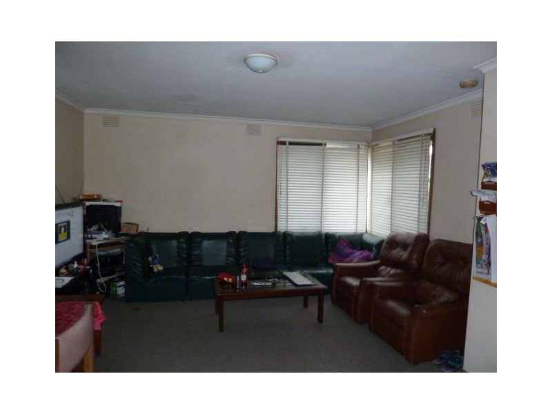 2/115 Clow Street, Dandenong VIC 3175