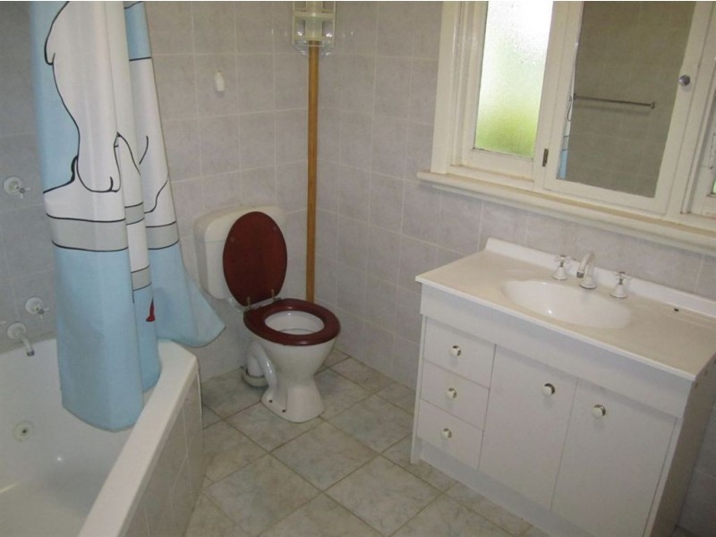 28 Alsace Street, Dandenong VIC 3175