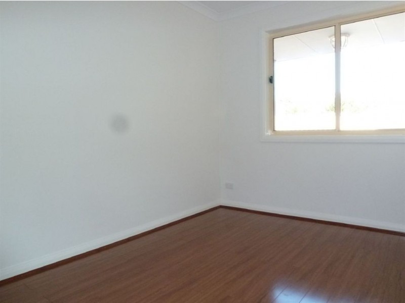 2/7 Koonalda Grove, Dandenong North VIC 3175