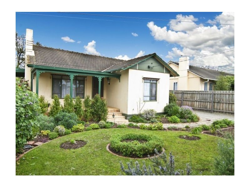 36 Mc Fees Road, Dandenong North VIC 3175