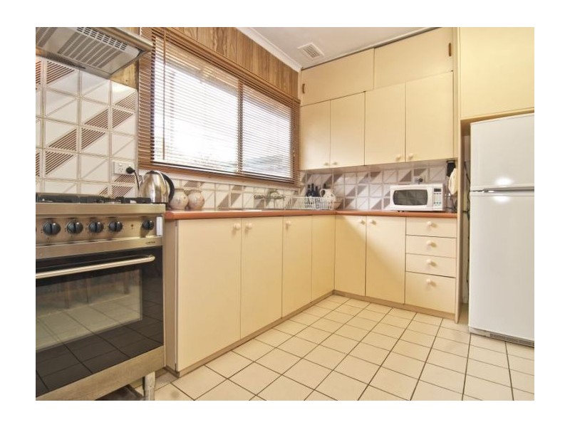 36 Mc Fees Road, Dandenong North VIC 3175