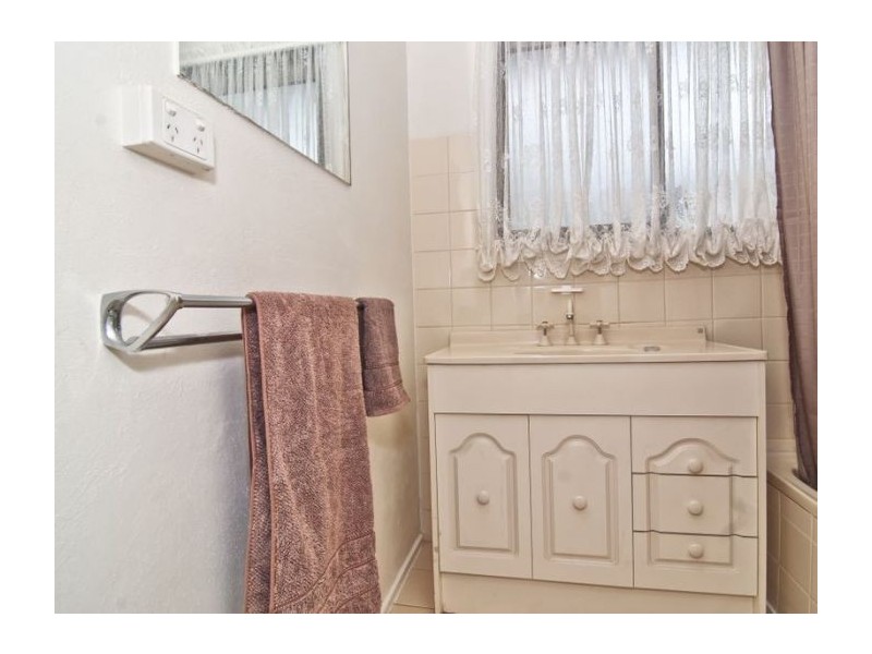 36 Mc Fees Road, Dandenong North VIC 3175