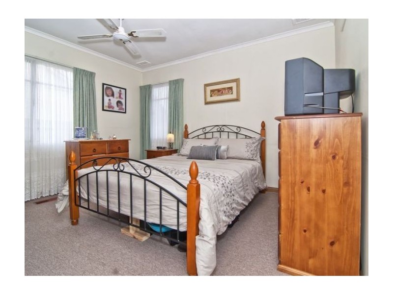 36 Mc Fees Road, Dandenong North VIC 3175