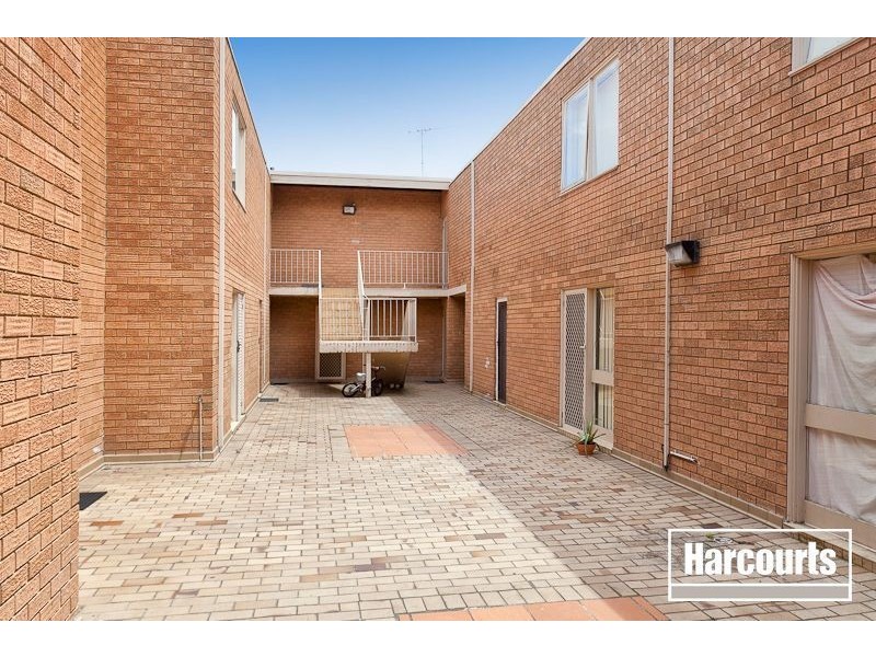 12/9-11 Weller Street, Dandenong VIC 3175