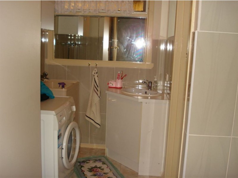 3/13 Second, Dandenong North VIC 3175