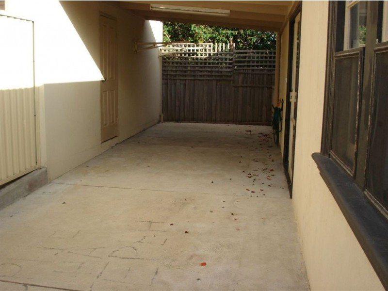 1/13 Masters Street, Dandenong VIC 3175