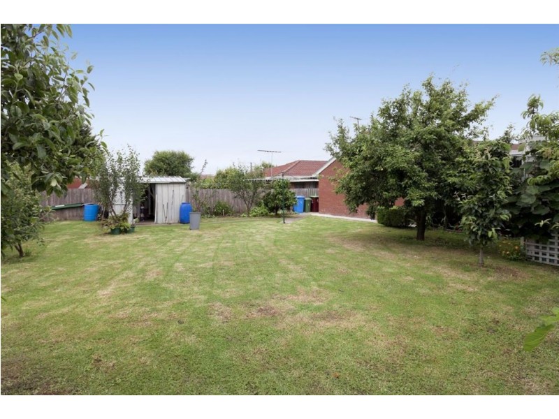 38 Strong Drive, Hampton Park VIC 3976