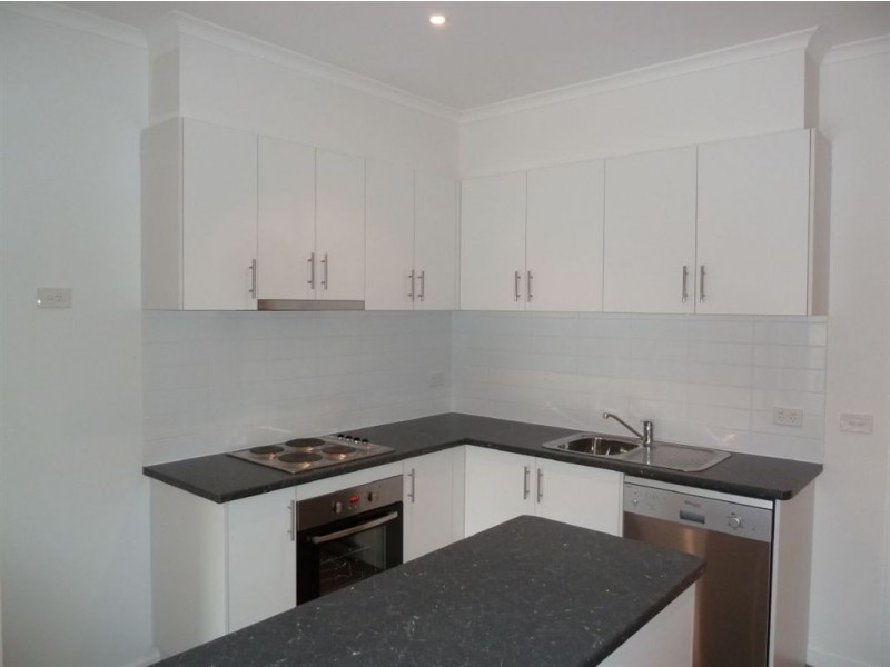 6/19 Close Avenue, Dandenong VIC 3175