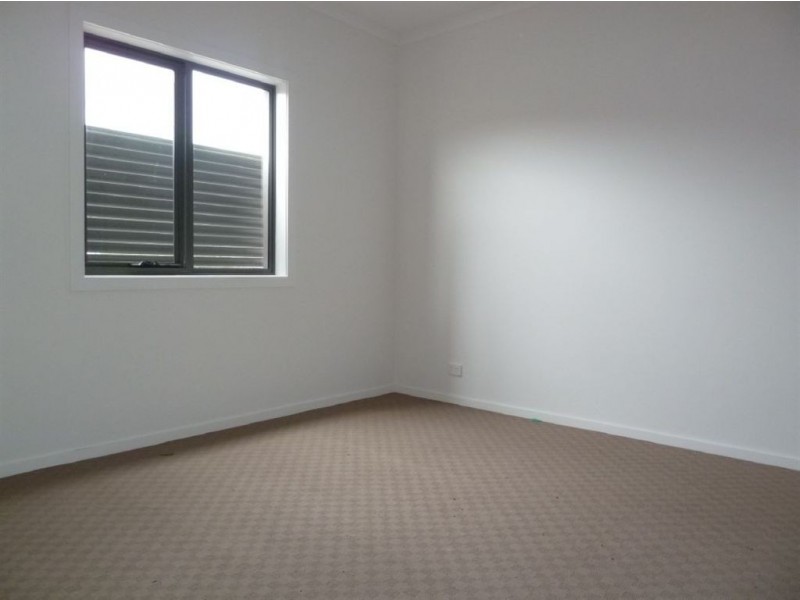 6/19 Close Avenue, Dandenong VIC 3175
