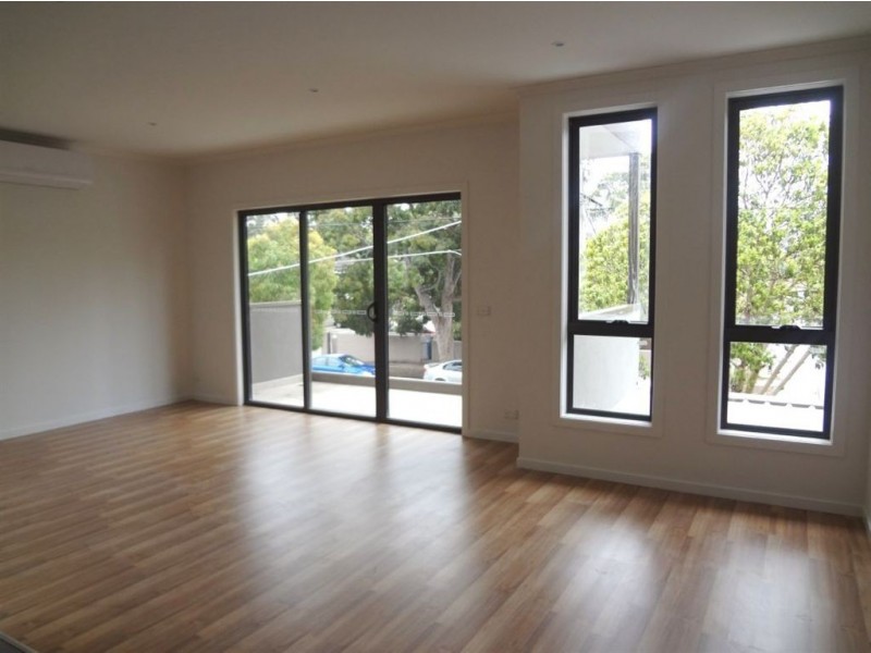 7/19 Close Avenue, Dandenong VIC 3175