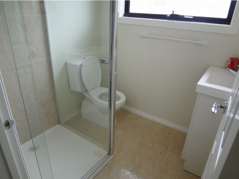 1/30 Jones Road, Dandenong VIC 3175