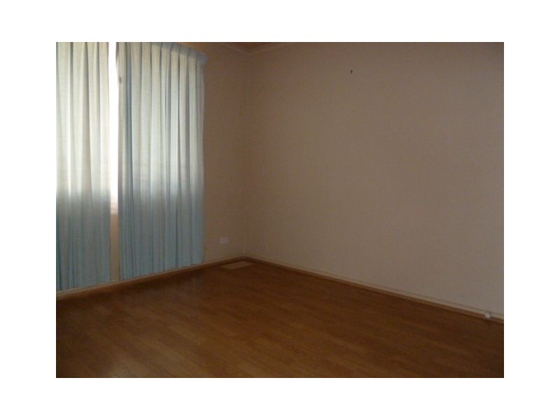 10 Snow Gum Court, Keysborough VIC 3173