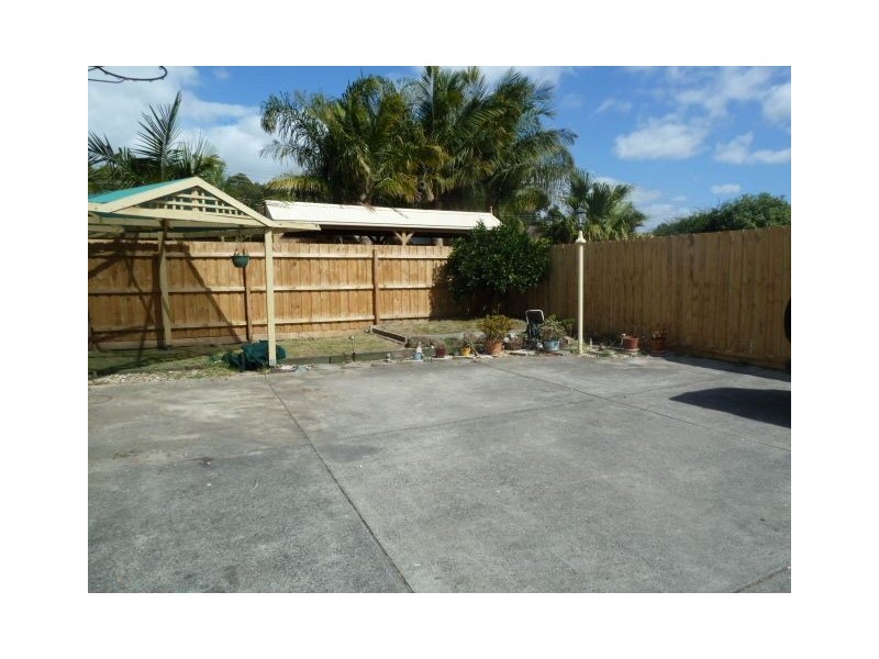 10 Snow Gum Court, Keysborough VIC 3173