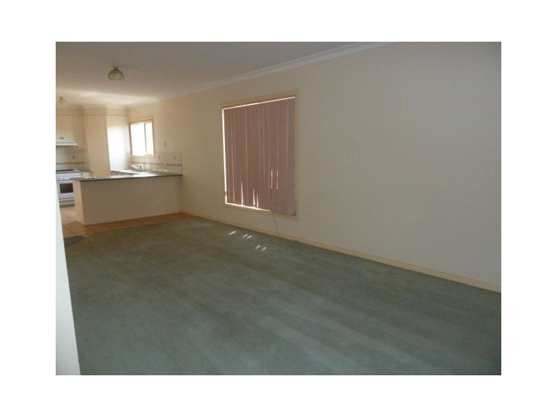 3/16-22 Railway Parade, Dandenong VIC 3175