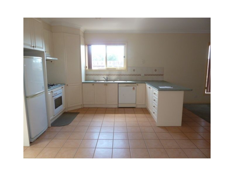 3/16-22 Railway Parade, Dandenong VIC 3175