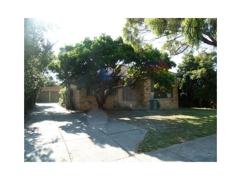 1 Culliver Avenue, Eumemmerring VIC 3177