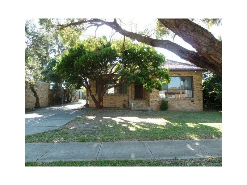 1 Culliver Avenue, Eumemmerring VIC 3177