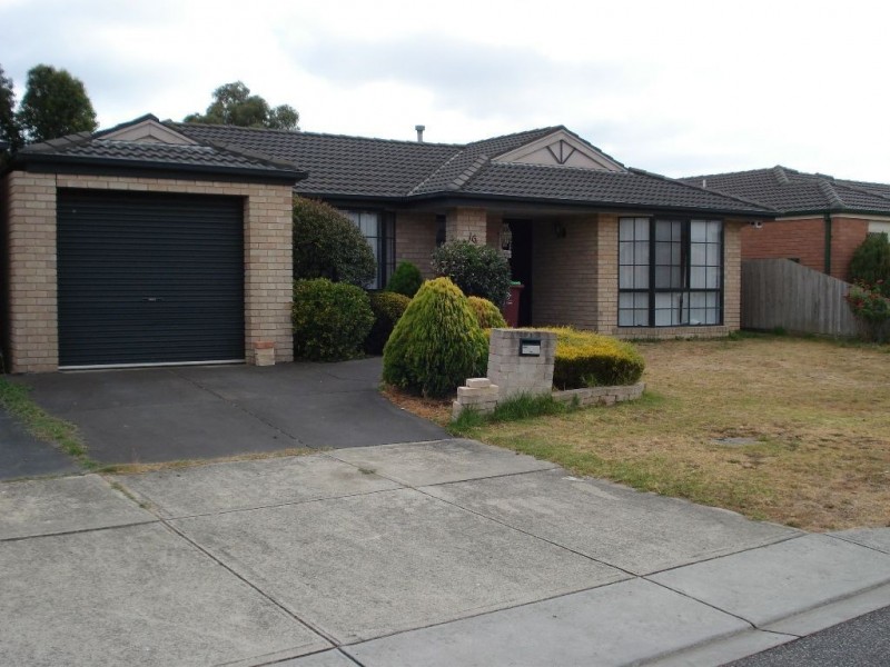 16 Beech Place, Hallam VIC 3803
