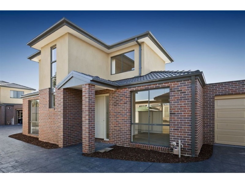 2/6 Adelaide Street, Dandenong VIC 3175