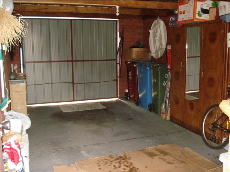 2/74 James Street, Dandenong VIC 3175