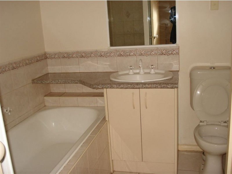 2/69 Hemmings Street, Dandenong VIC 3175