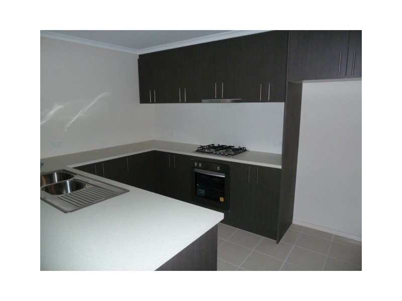24 Steven Street, Dandenong VIC 3175