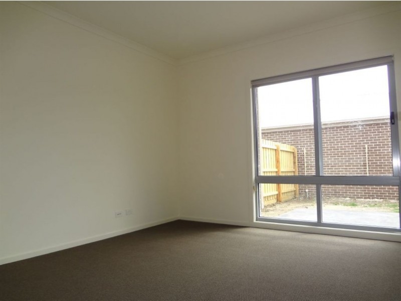 5 Landsby Lane, Dandenong South VIC 3175