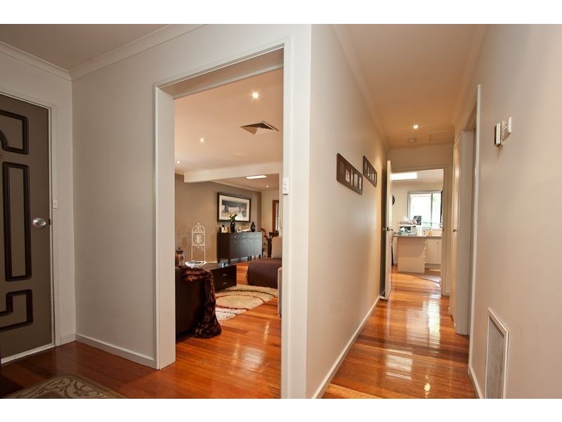 2 Woodview Court, Dandenong North VIC 3175