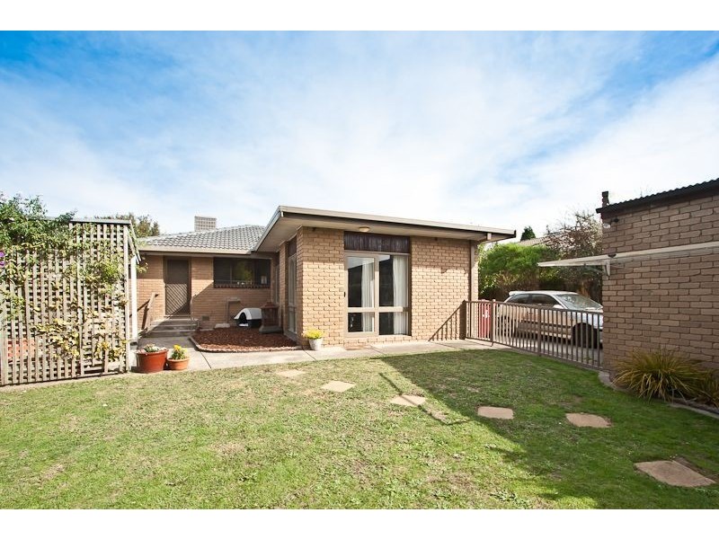 2 Woodview Court, Dandenong North VIC 3175