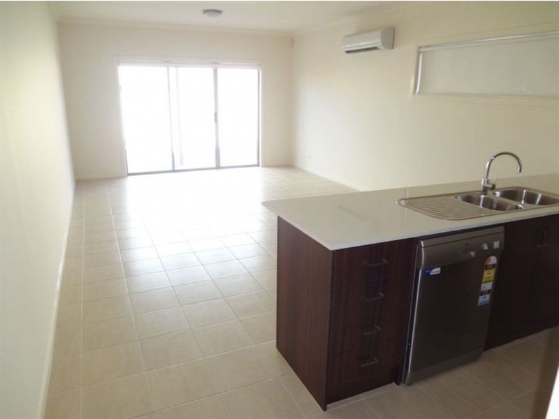 9 Connell Lane, Dandenong VIC 3175