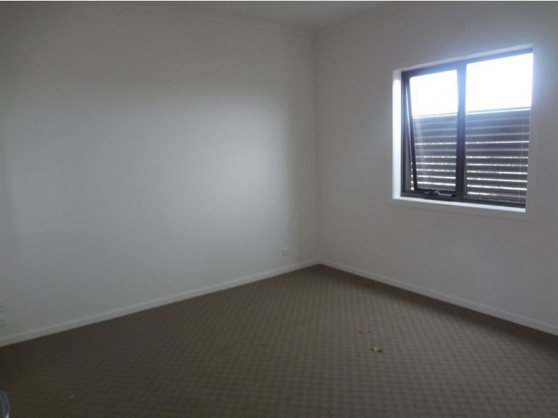 6/19 Close Avenue, Dandenong VIC 3175