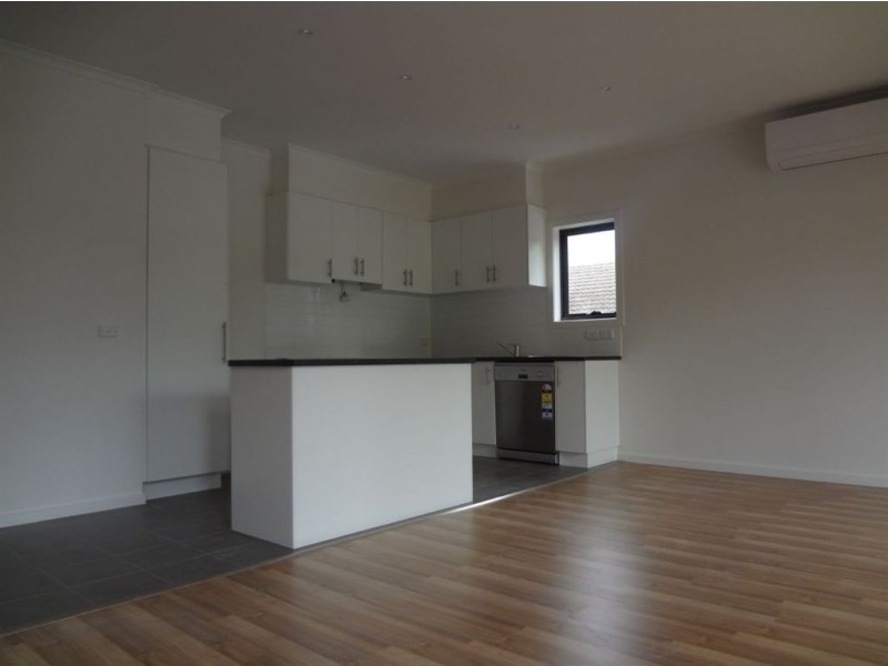 3/19 Close Avenue, Dandenong VIC 3175