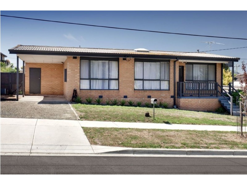 6 Charles Street, Hallam VIC 3803