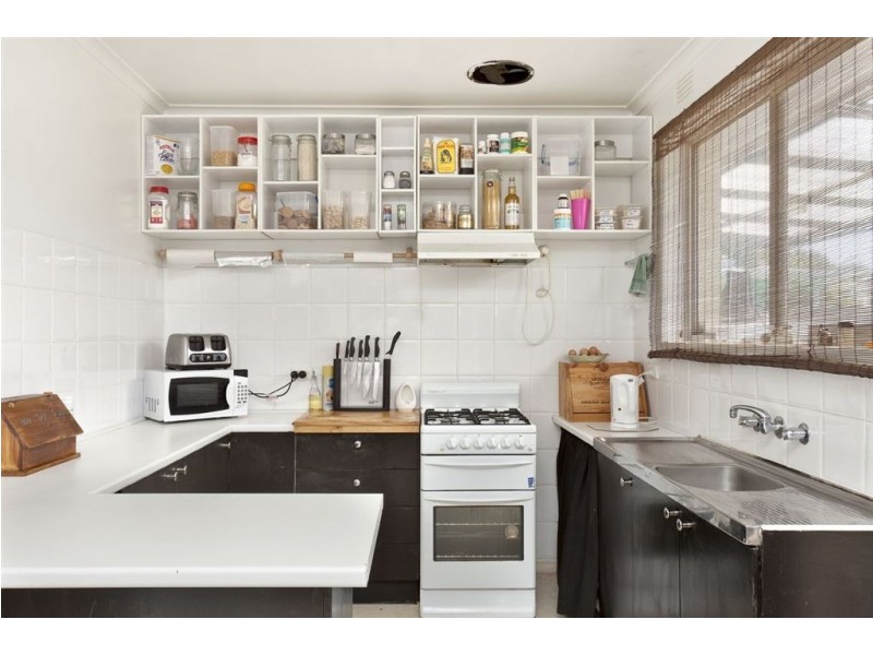 6 Charles Street, Hallam VIC 3803