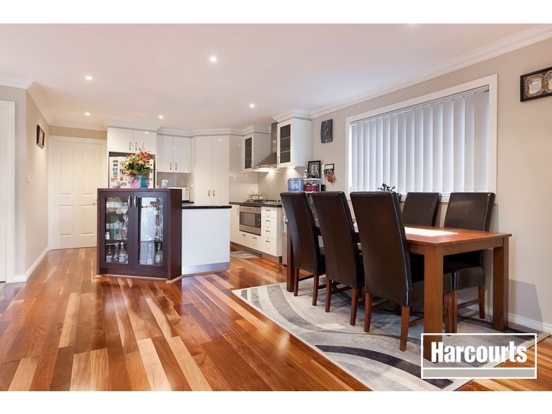 7 Rhonda Close, Endeavour Hills VIC 3802