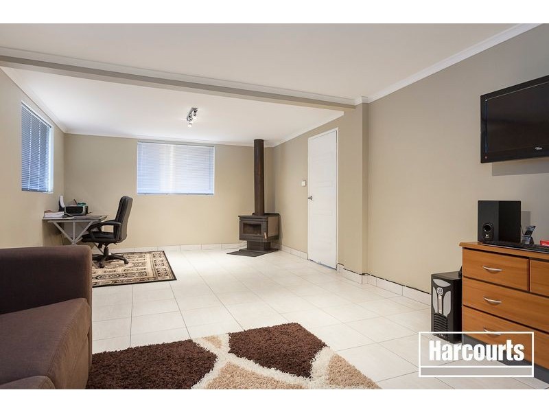 7 Rhonda Close, Endeavour Hills VIC 3802