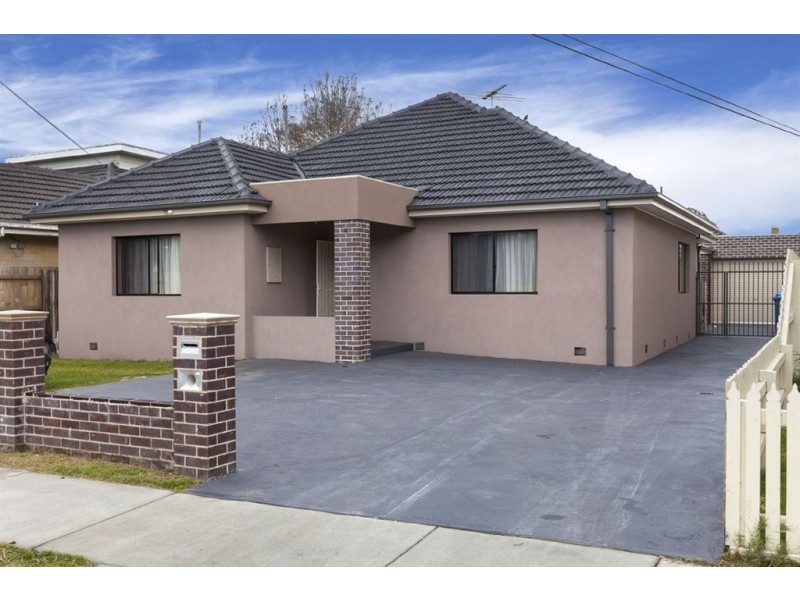 4 Hopetoun Street, Dandenong VIC 3175