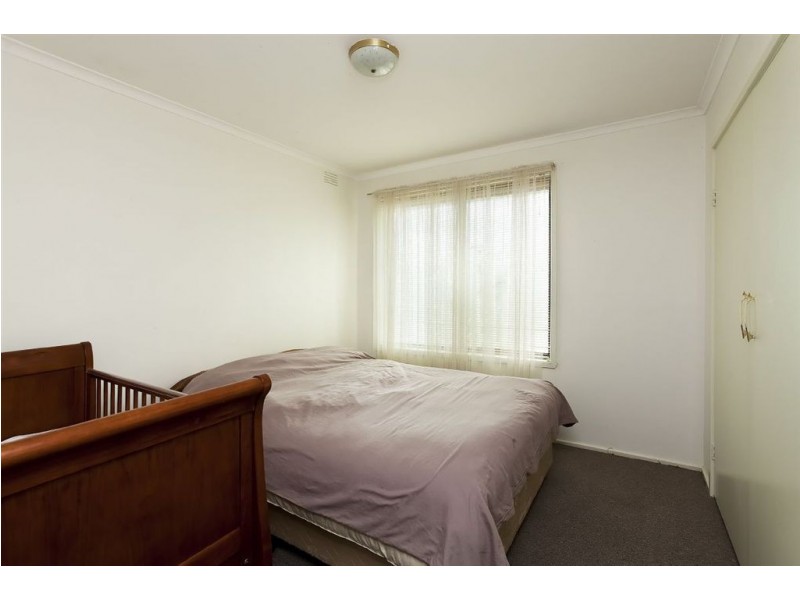 1/60 King George Parade, Dandenong VIC 3175