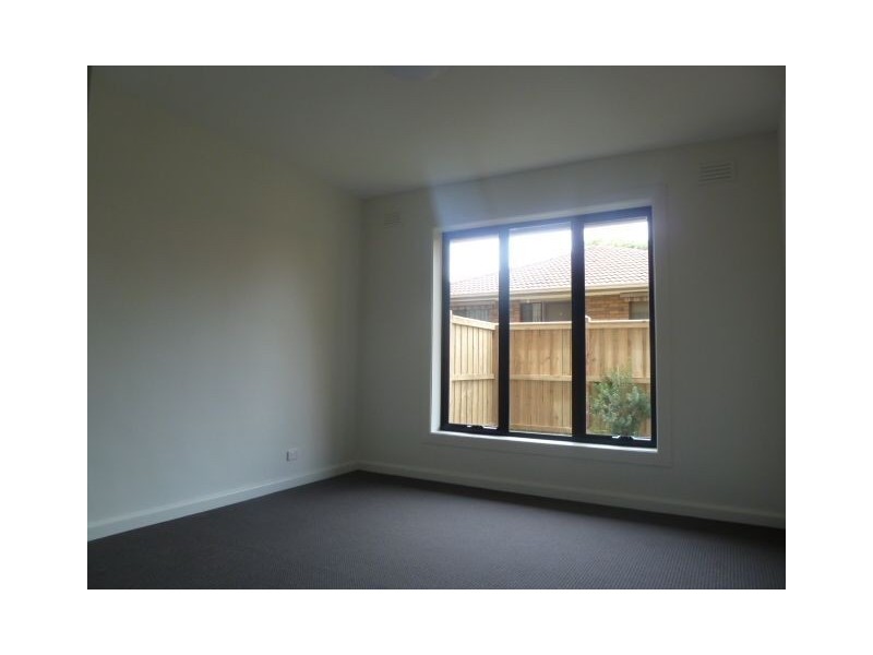 2/39 Scott Street, Dandenong VIC 3175