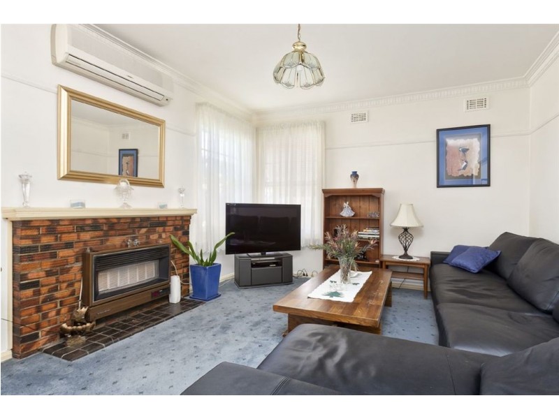 13 Oswald Street, Dandenong VIC 3175