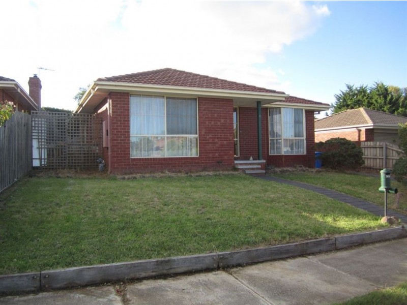 11 Cornell Place, Hampton Park VIC 3976